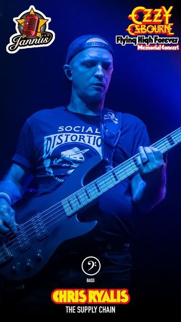 Player card: Chris Ryalis, bass